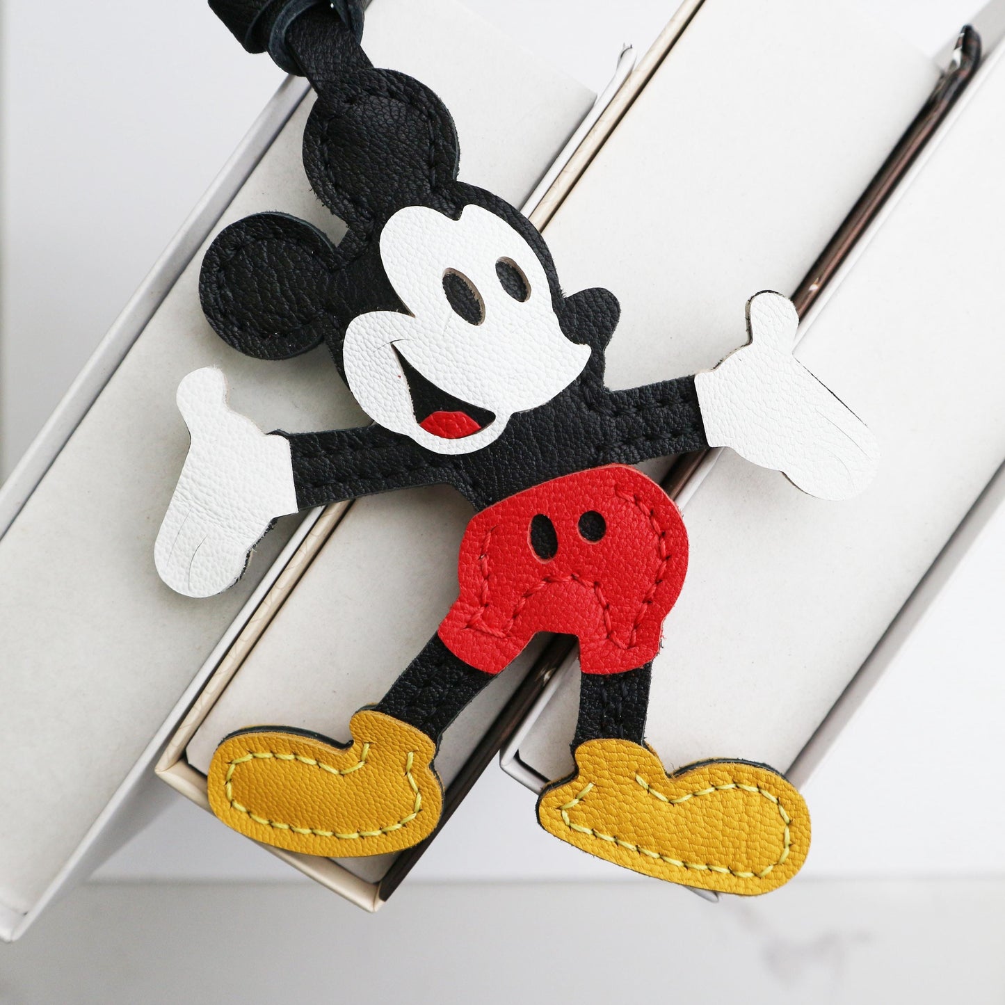 Leather Mouse Bag Charm bag charm,cute Mouse keychain,Leather Bag Charm ,Animal Purse Accessory,Handmade Leather Charm,Gift for Her