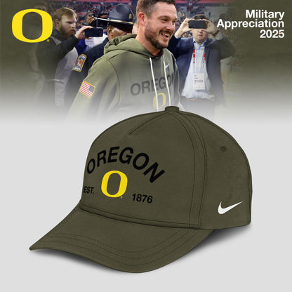 Oregon Ducks 2025 Military Appreciation Limited Edition Sweatshirt