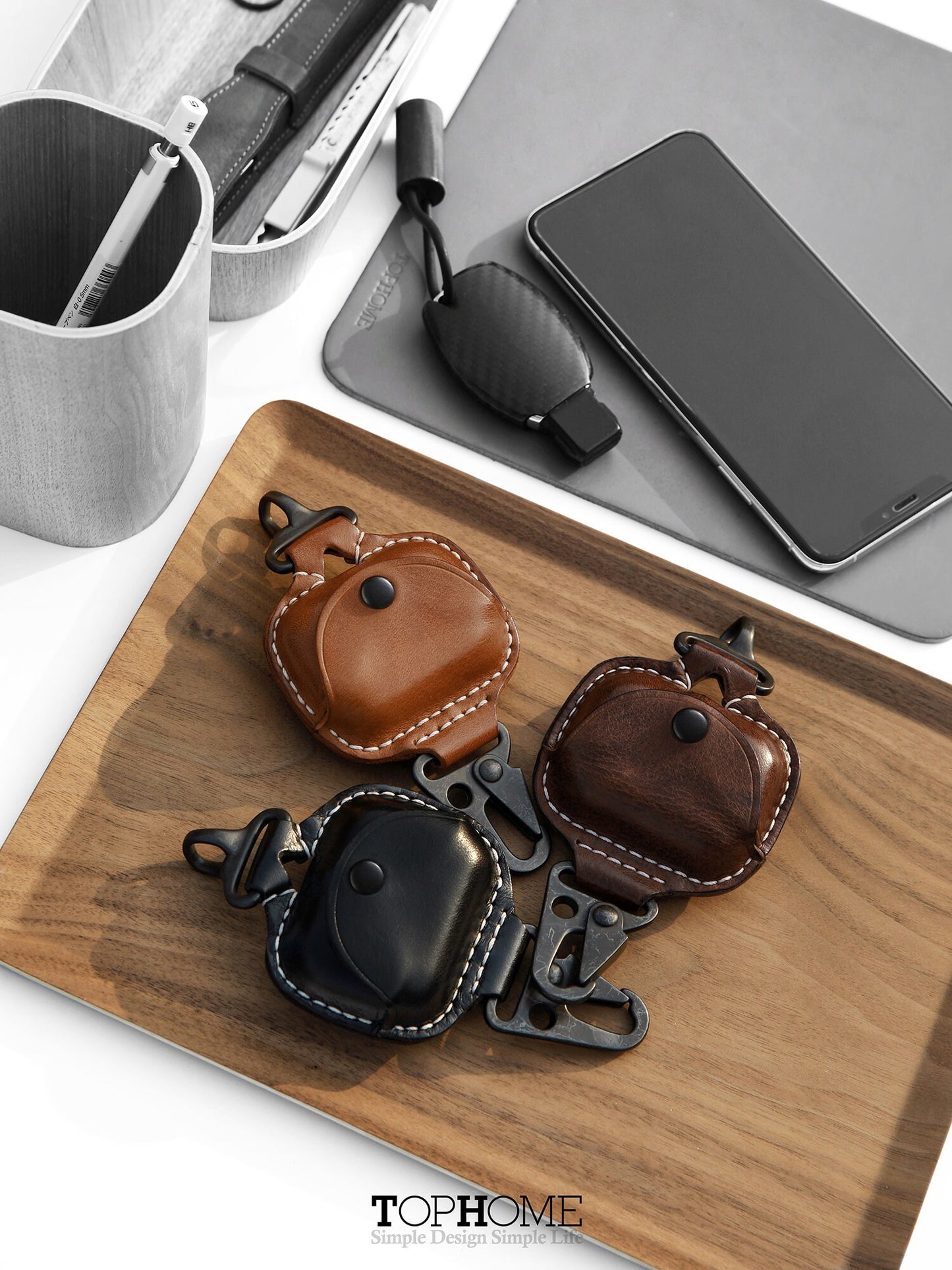AirPods Pro Leather Strap Protective Case For AirPods Pro Headphone Case , with Fine Metal Carabiner/Earbuds Accessories Thanksgiving Gift