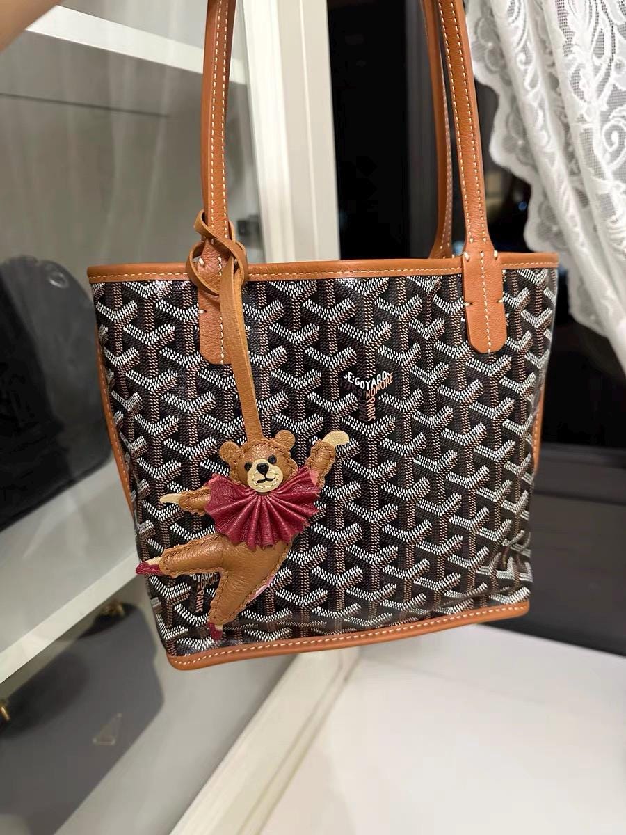 Ballet Bear bags and purses Charm,Leather Bag Charm,Leather Handbag and Purse Charm, Unique Ballet Bear Keychain,