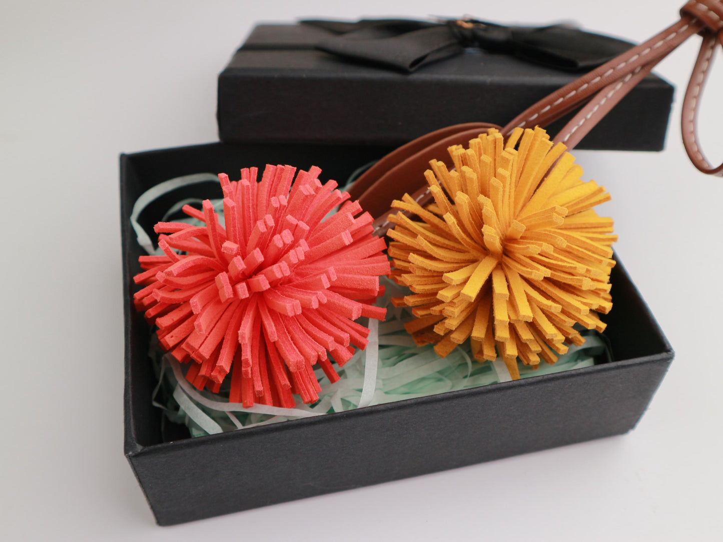Handmade Leather Orange  Pompom Charm, Handmade Floral Charm, Cute Flower Leather Handbag/ Purse Charm, Flower Keychain,gift for her