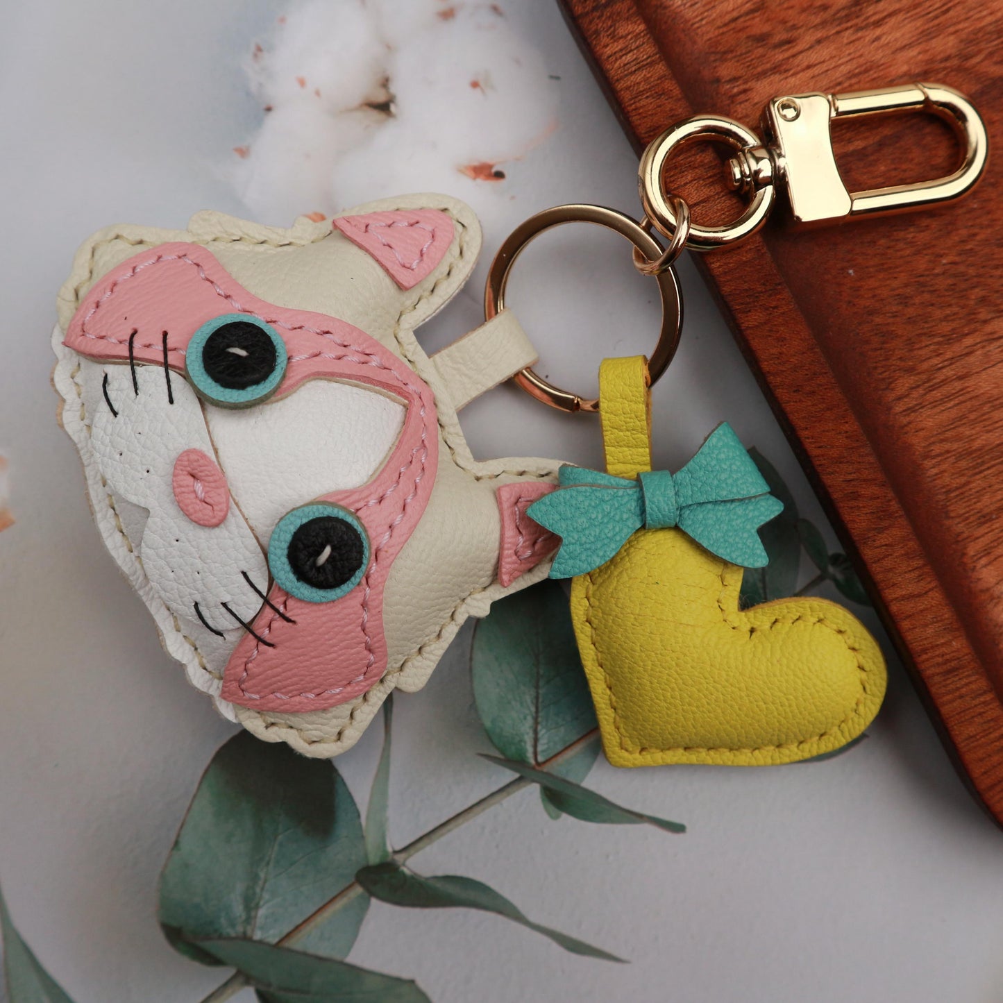 Handmade Leather Cat Charm,Leather Bag Charm, Leather Handbag and Purse Charm, Cute Cat Keychain, book bag charm,Handmade car mirror charm