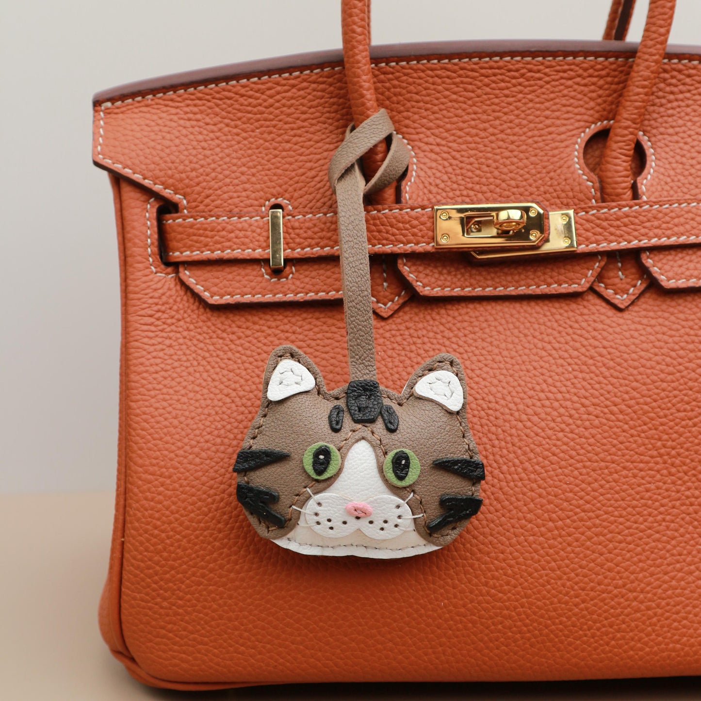 Custom Leather Cat Keychain ,leather bag charms,cute cat charm,Leather Handbag and Purse Charm, Personalised Handmade leather accessory gift