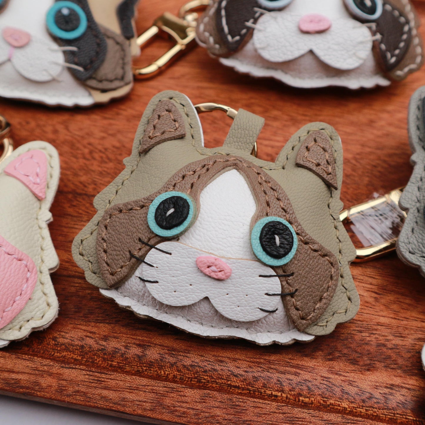 Handmade Leather Cat Charm,Leather Bag Charm, Leather Handbag and Purse Charm, Cute Cat Keychain, book bag charm,Handmade car mirror charm