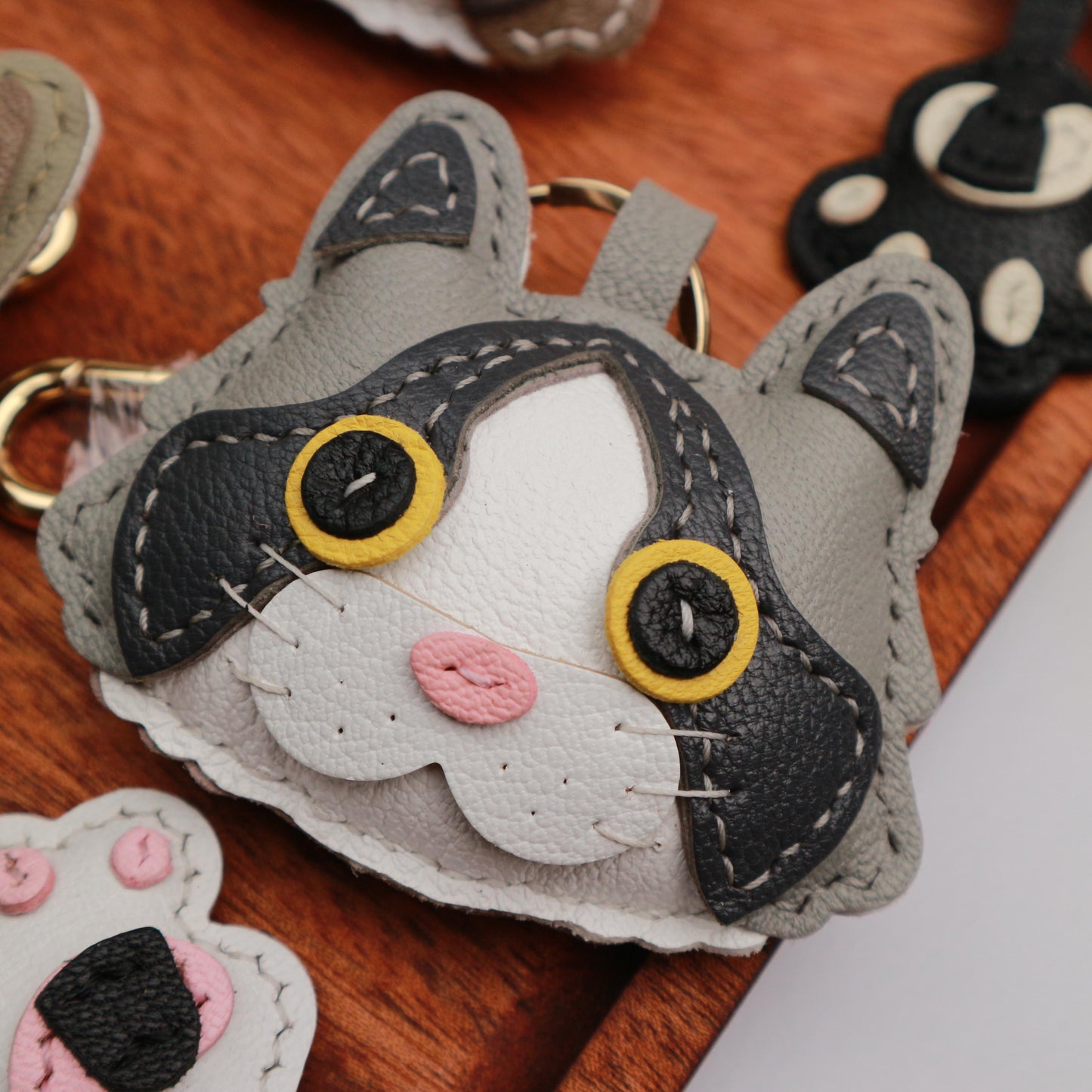 Handmade Leather Cat Charm,Leather Bag Charm, Leather Handbag and Purse Charm, Cute Cat Keychain, book bag charm,Handmade car mirror charm