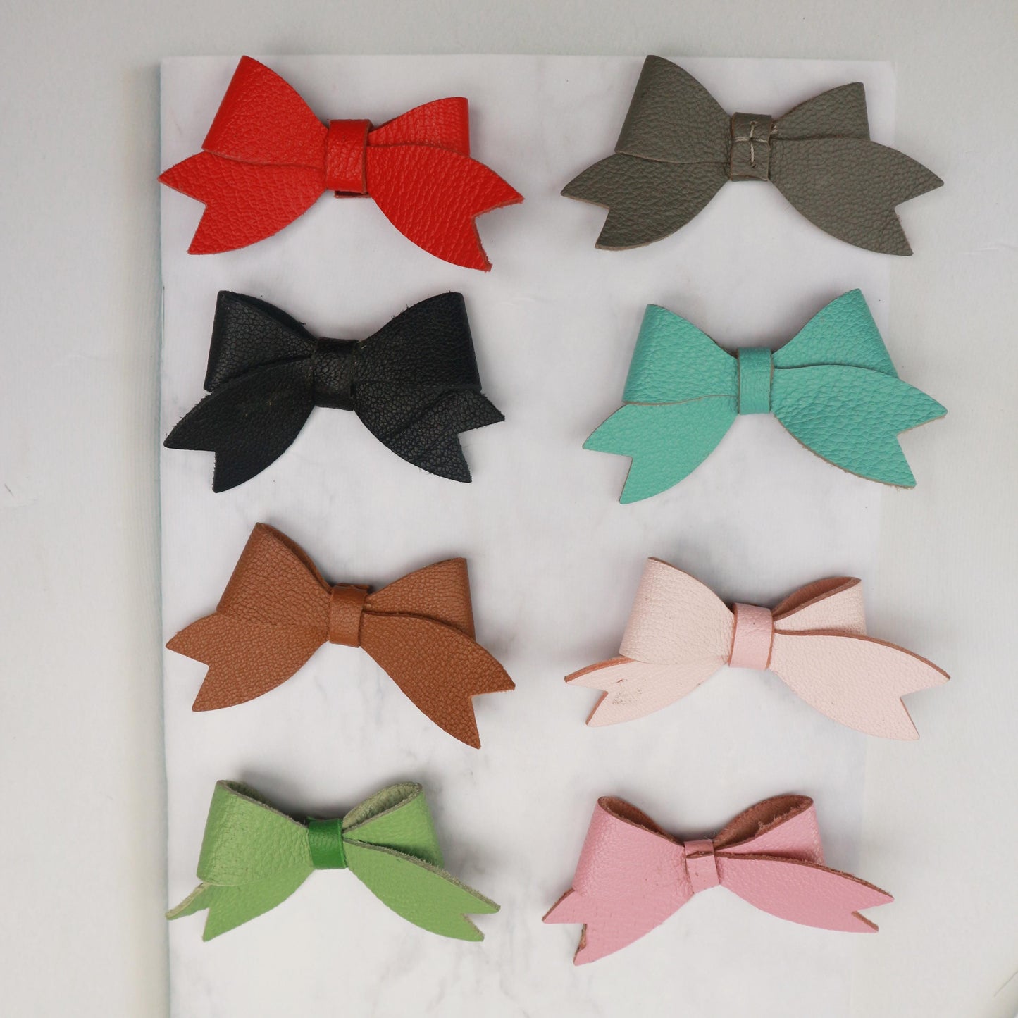 Letter/Heart and bow accessories (not sold separately)