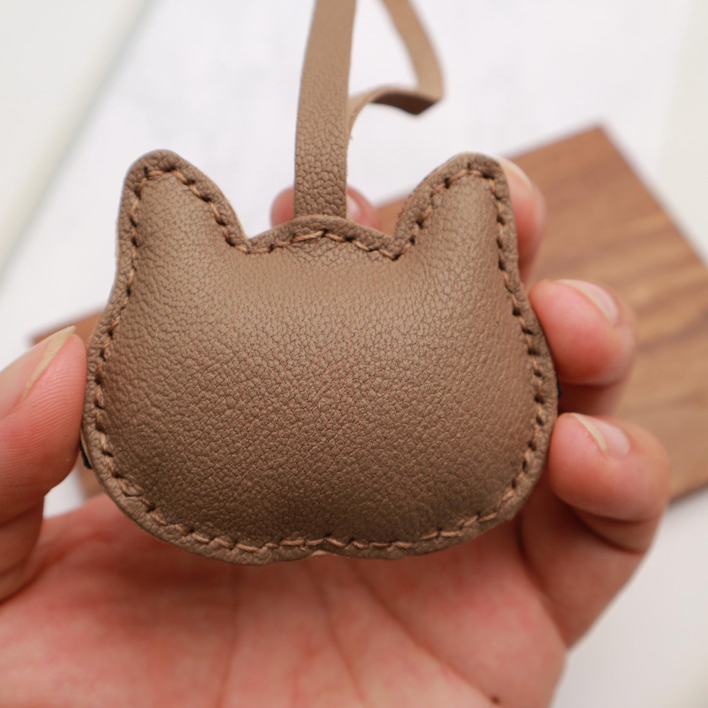 Custom Leather Cat Keychain ,leather bag charms,cute cat charm,Leather Handbag and Purse Charm, Personalised Handmade leather accessory gift