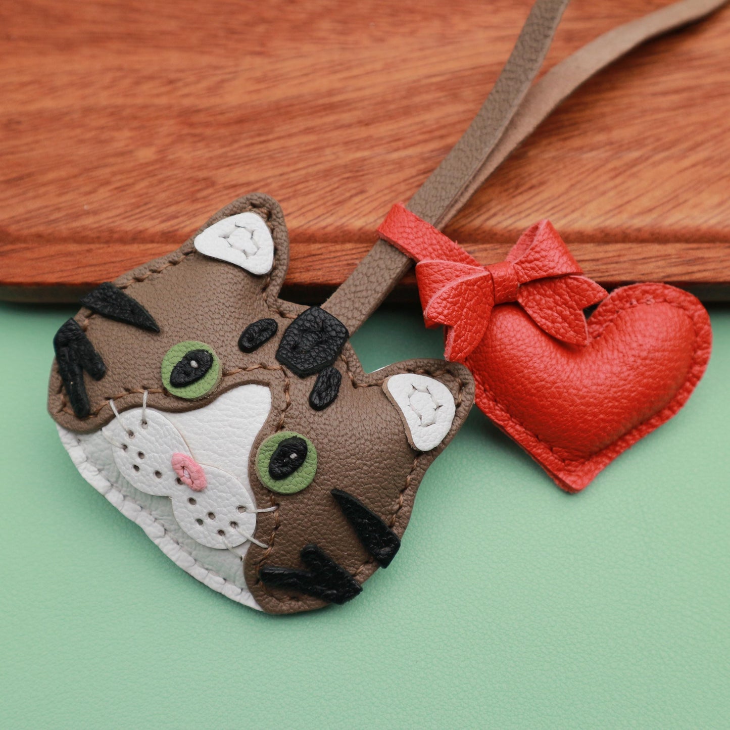 Custom Leather Cat Keychain ,leather bag charms,cute cat charm,Leather Handbag and Purse Charm, Personalised Handmade leather accessory gift