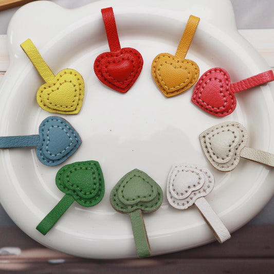 Letter/Heart and bow accessories (not sold separately)