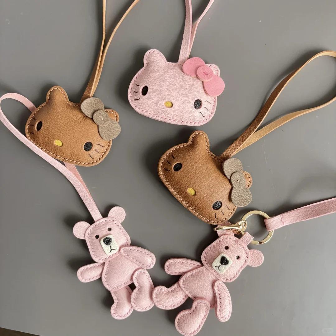 Handcrafted Leather Teddy Bear Bag Charm: Alran Goatskin Keychain