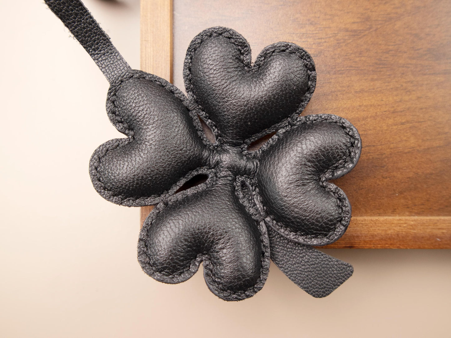 Leather Four Leaf Clover  Charm, Handmade Leather Clover Bag Charm, Leather Handbag & Purse Charm, Clover Keychain,Plant Lover Gift Ideas