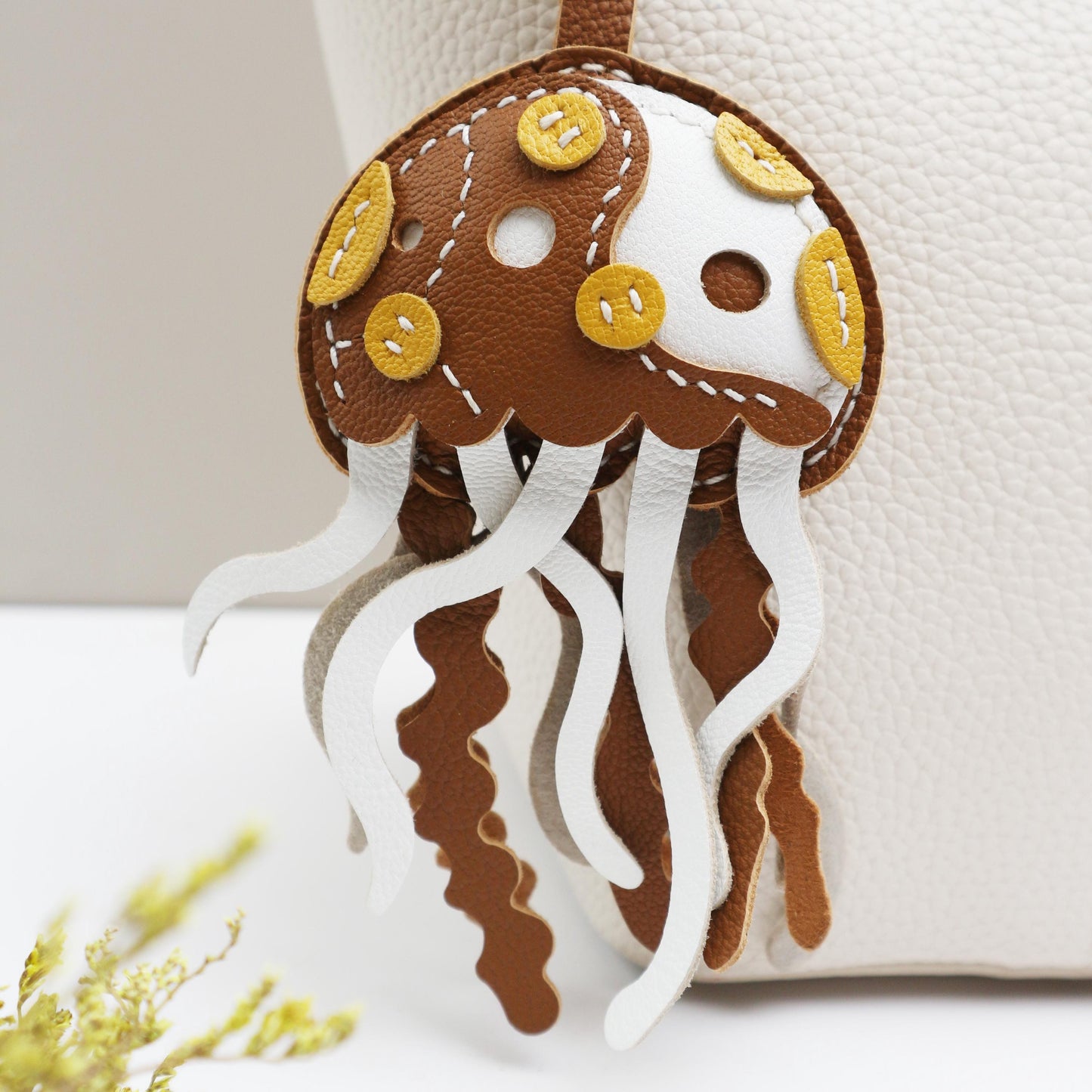 Leather JELLYFISH Bag Charm, Sea Collection Keychain,Purse Charm keychain, Car Hanging Accessories, Aquatic Gift for Aquarium lover Charm