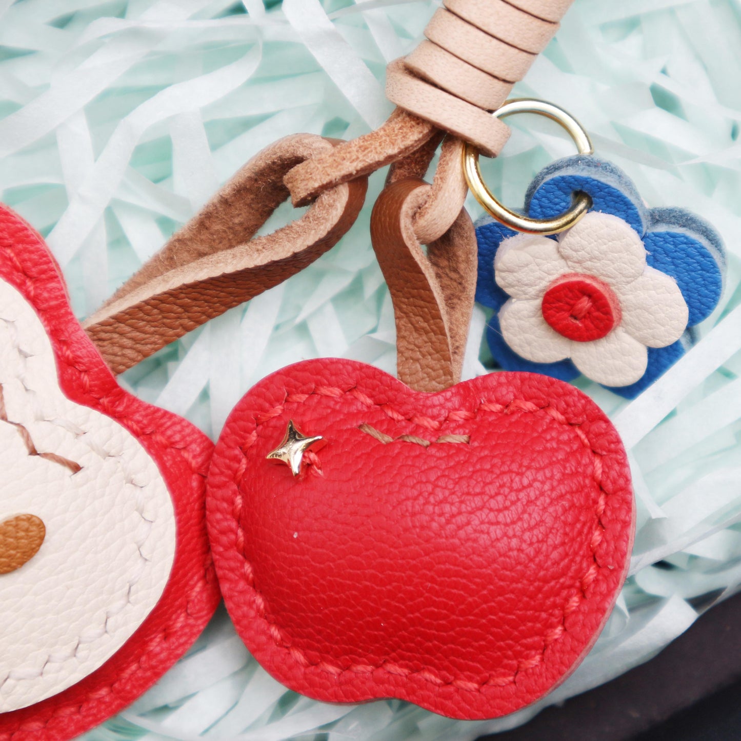 Handmade Leather Apple bag charm, Leather bag charm,Cute Apple Keychain,Apple Fruit bag charm, unique bag charm, keychain gift