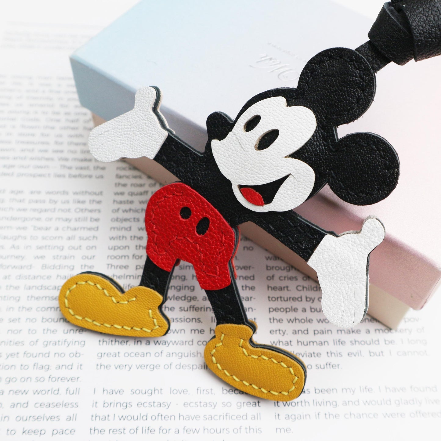 Leather Mouse Bag Charm bag charm,cute Mouse keychain,Leather Bag Charm ,Animal Purse Accessory,Handmade Leather Charm,Gift for Her